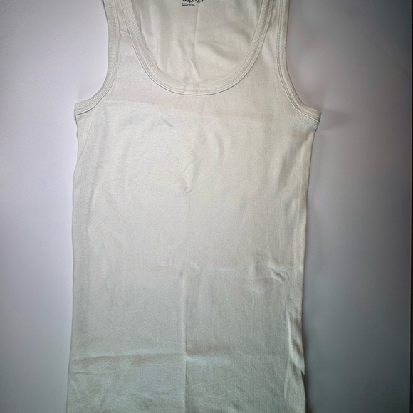 4-Pack Gap Ribbed Tank Tops - Picture 15 of 16